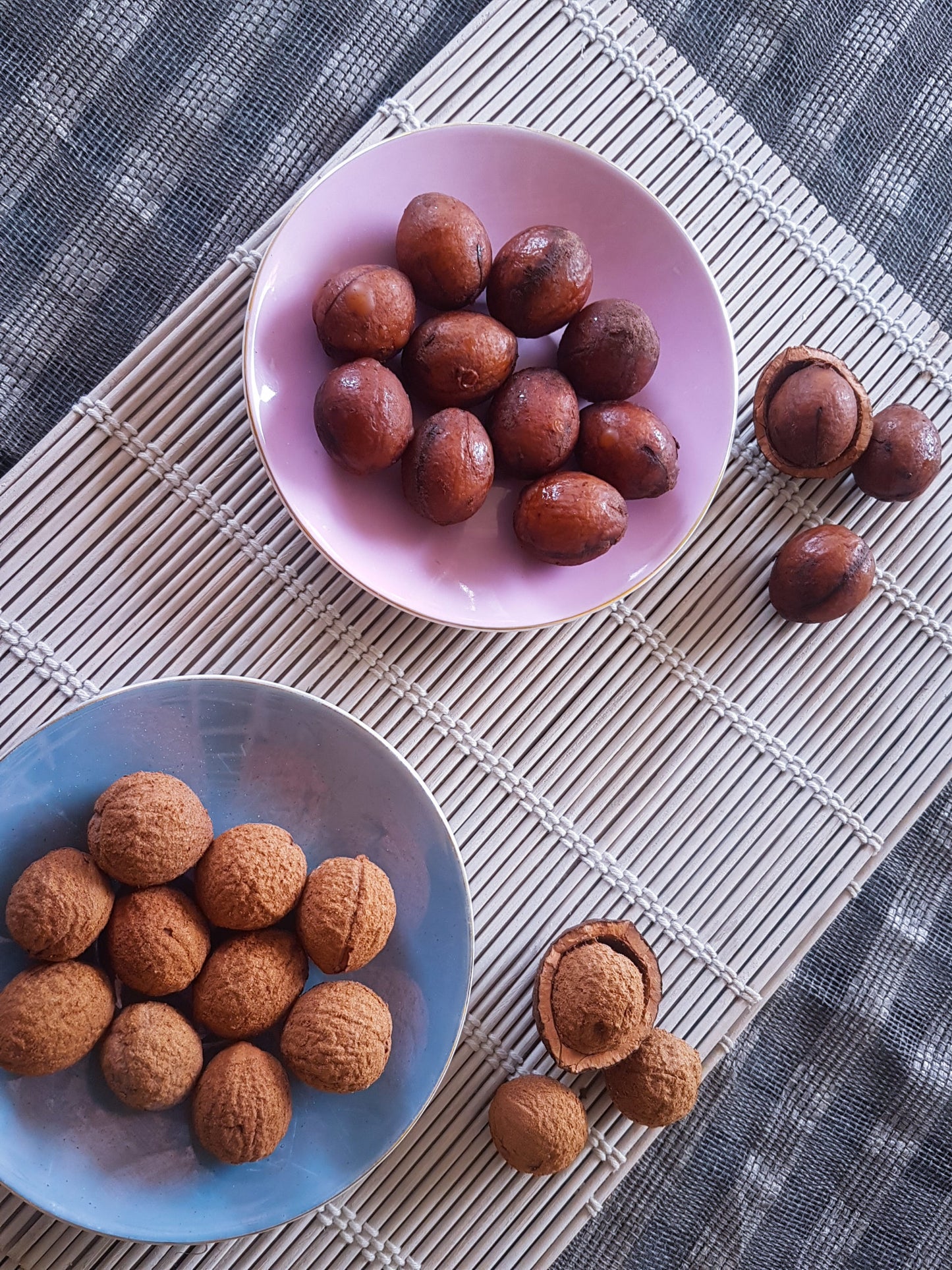 Noisettes africaines (Coula edulis) avec coque 1kg